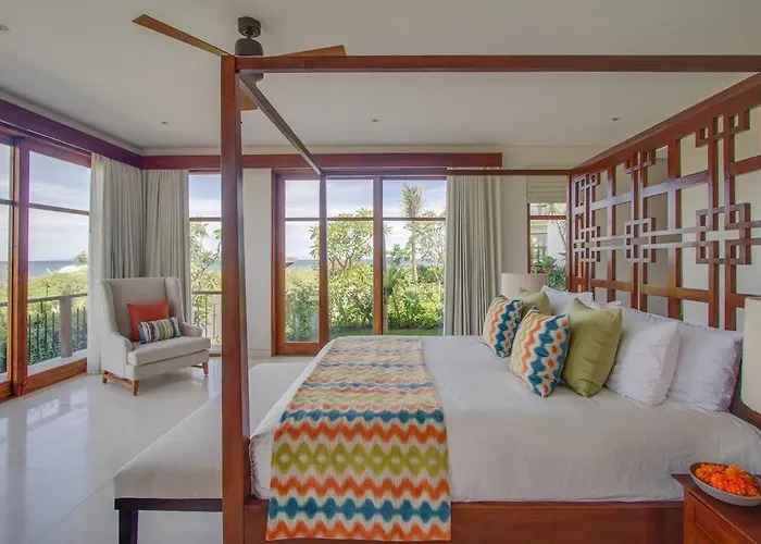 Ferienhaus Beachfront Luxury, Purnama